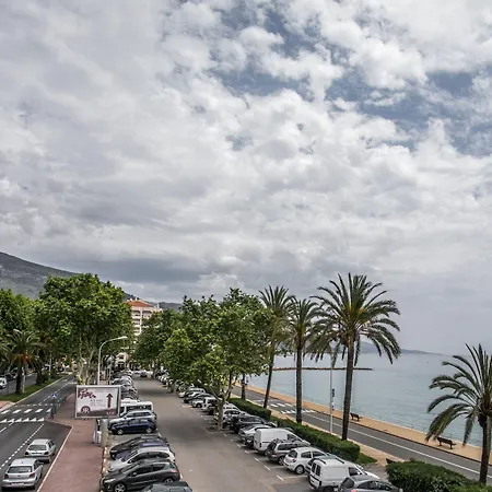 Szálloda Le Dauphin 3*