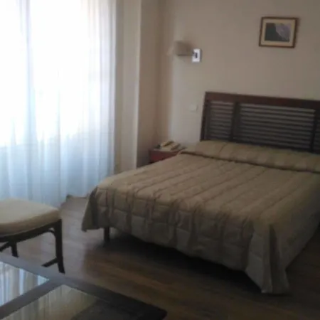 Hotel Le Dauphin Menton