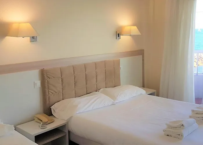 Le Dauphin Szálloda 3*