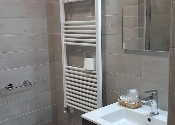 Le Dauphin 3* Menton