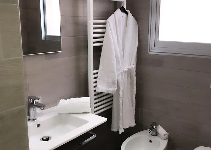 Le Dauphin 3* Menton