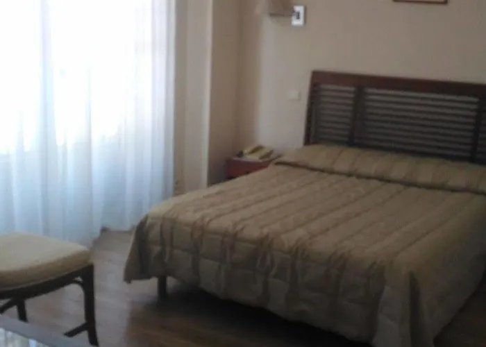 Hotel Le Dauphin Menton